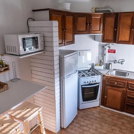 فيريل Balili Private Apartment المظهر الخارجي الصورة